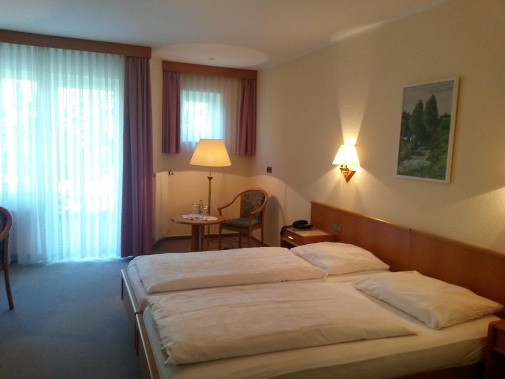 Hotel Rosenhof Waldesch Zimmer foto